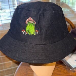 Unisex Black Frog‎ Bucket Hat shrooms
